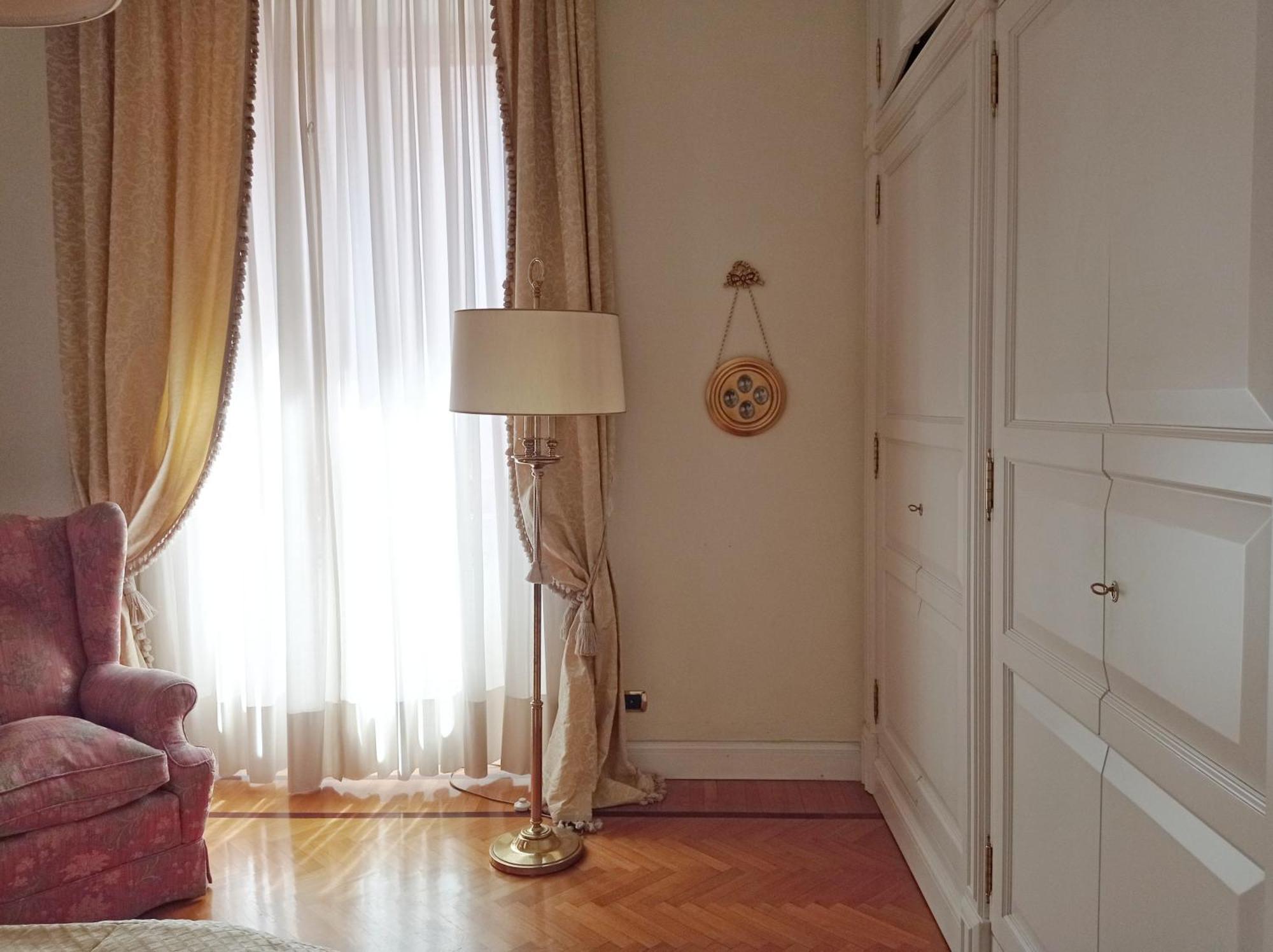 Roman Holidays Boutique Стая снимка