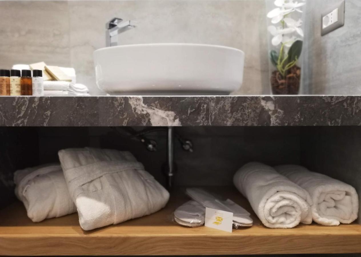 Roman Holidays Boutique Екстериор снимка