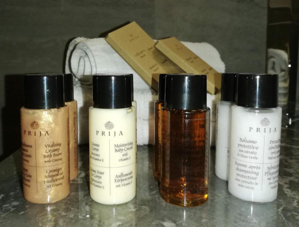 Roman Holidays Boutique Екстериор снимка
