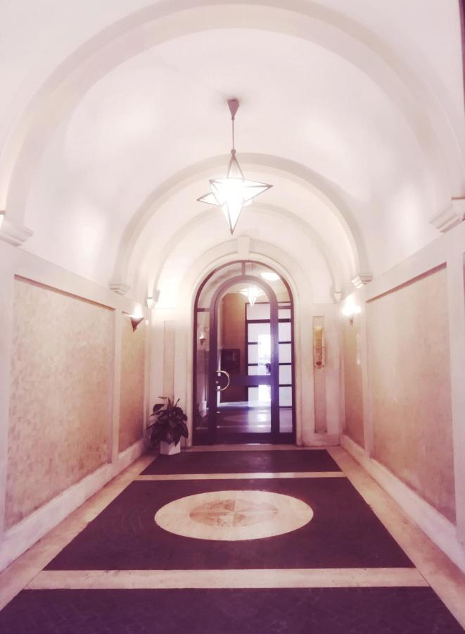 Roman Holidays Boutique Екстериор снимка